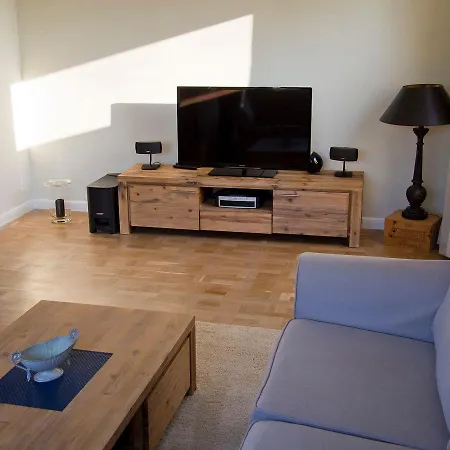 Semesterbostad Haus Inselnest *